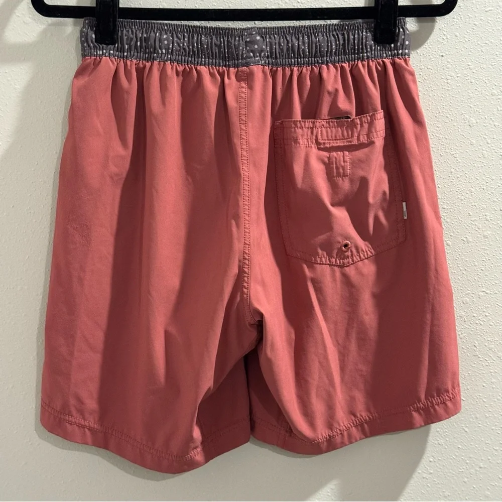 Vuori Men's Saltwater Red Kore Shorts Lined Performance Athletic Stretch *READ* - Picture 2 of 4